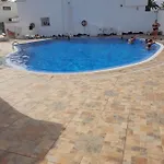 Junto A La Piscina アパート *
