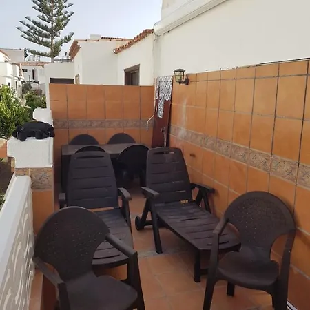 아파트 Junto A La Piscina 아로나